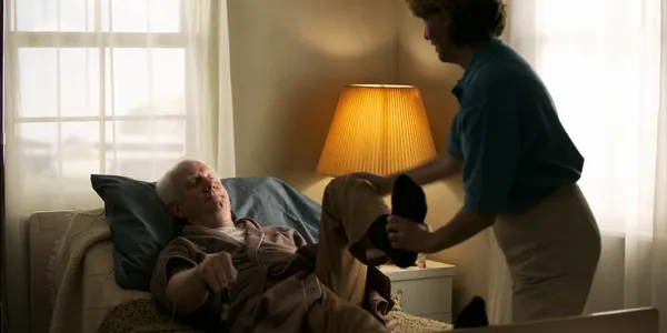 Nurse providing dementia care